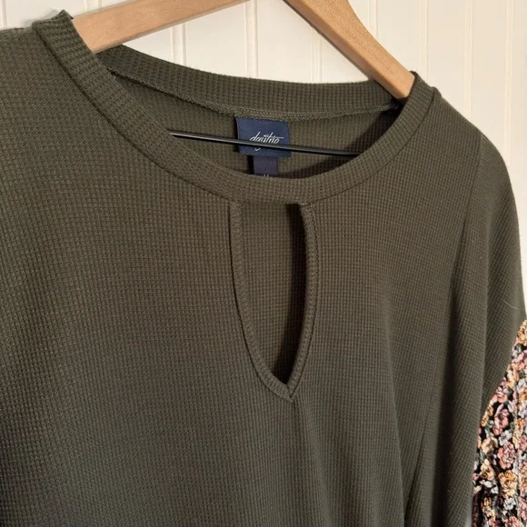 Daytrip Dusty Olive Floral Sleeve Side Tie Long Sleeve Women’s Size Medium - Picture 5 of 14